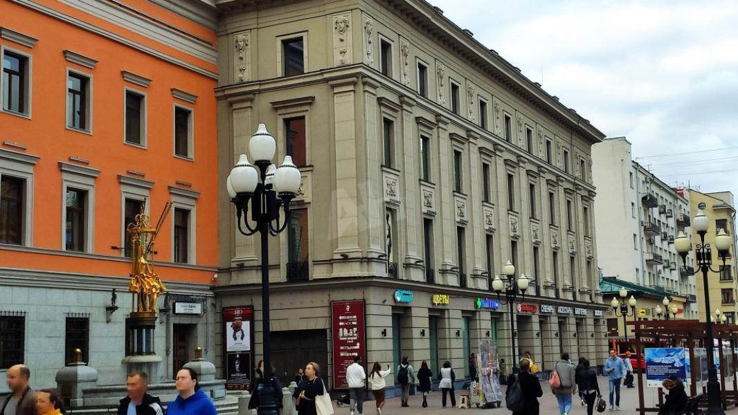 Арбат 24 метро. Улица Арбат 24. Арбат 24 театр Вахтангова. Г. Москва, ул. Арбат, 24. Москва, ул. Арбат, 24 о доме.